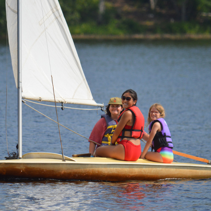 wehakee-camp-girls-winter-wisconsin-sailing-campers-counselor-boating-hunter-lake-fun-summer-700x700