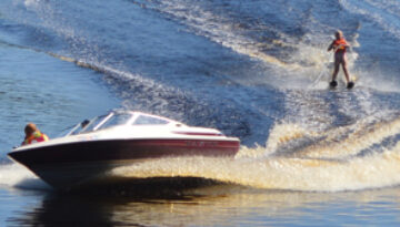 waterskiing2